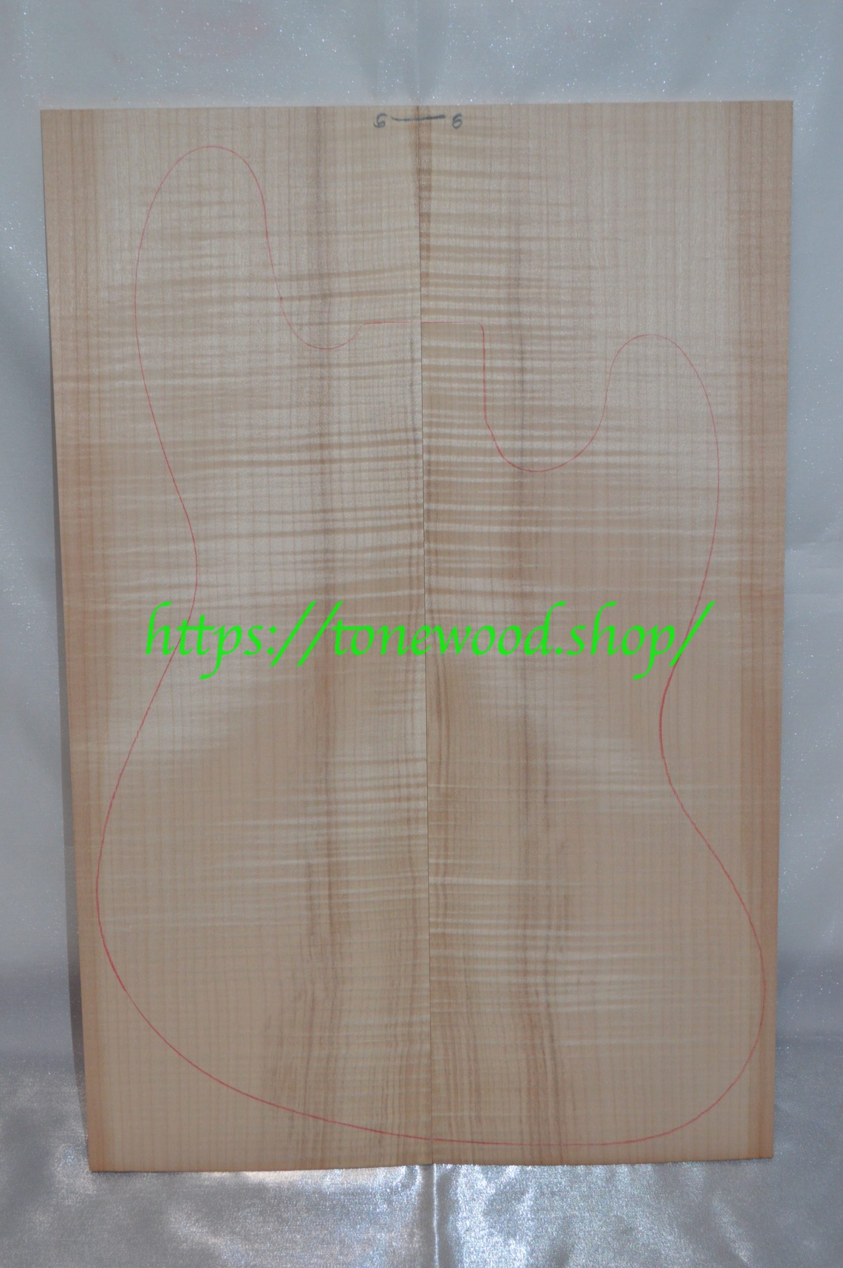 curly maple-body-top-No.424