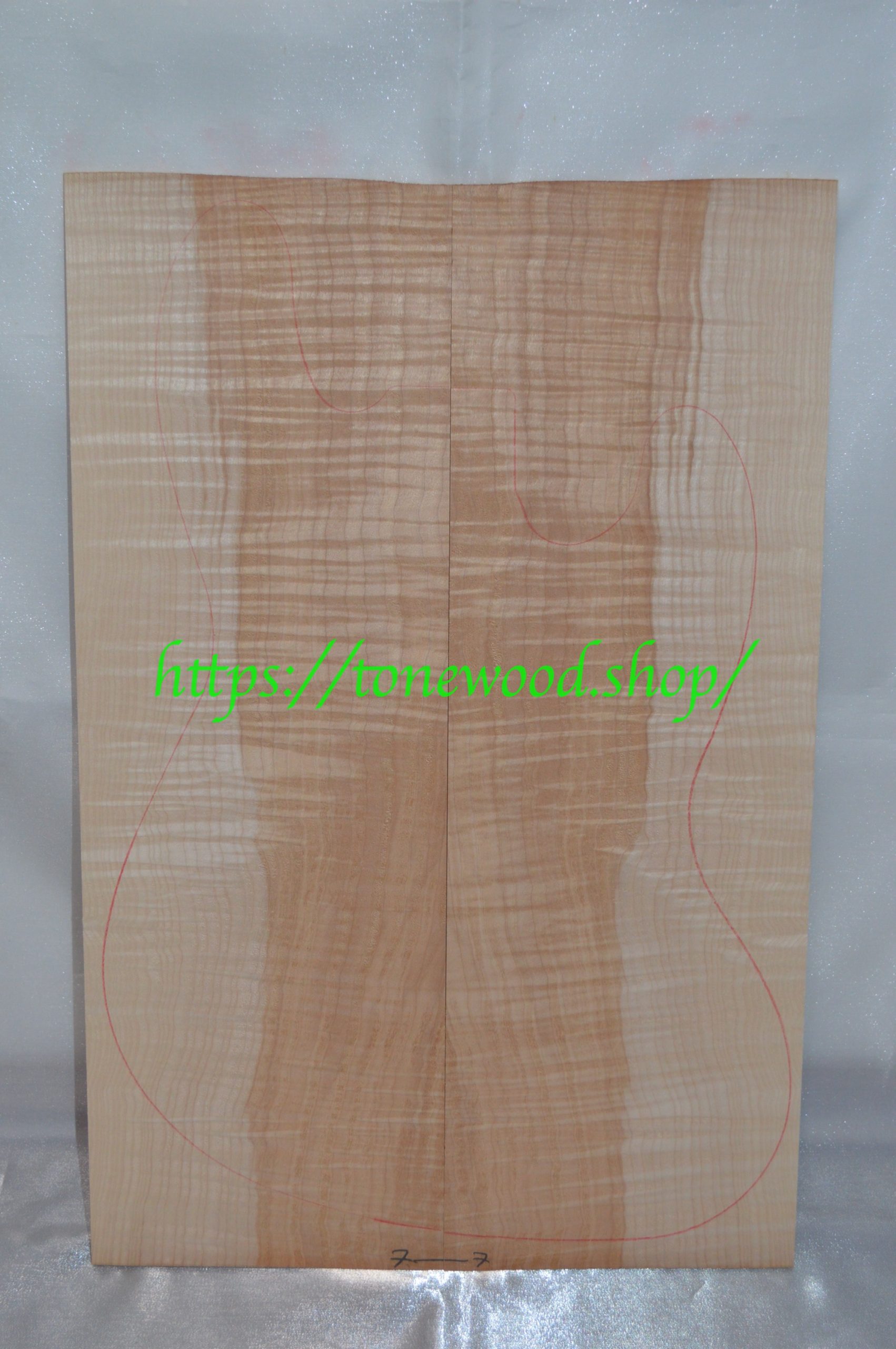 curly maple-body-top-No.429