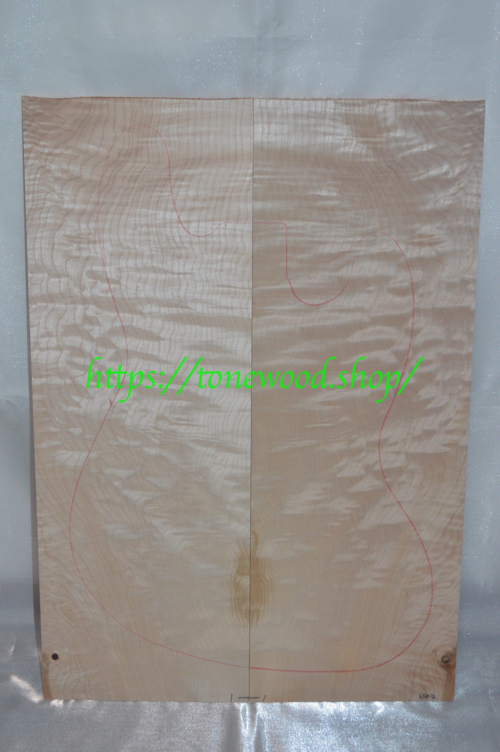 quilted maple-body-top-No440